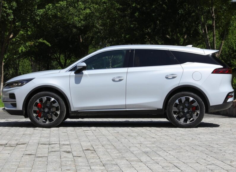 BYD Tang EV 2023 family vehicle 635KM 4WD EV SUV BYD luxury 700KM vehicle BYD