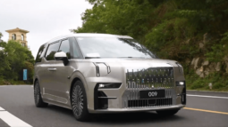 NEW Zeekr 009 140kW 2023 Me Version 822KM Long Range Pure Electric Car