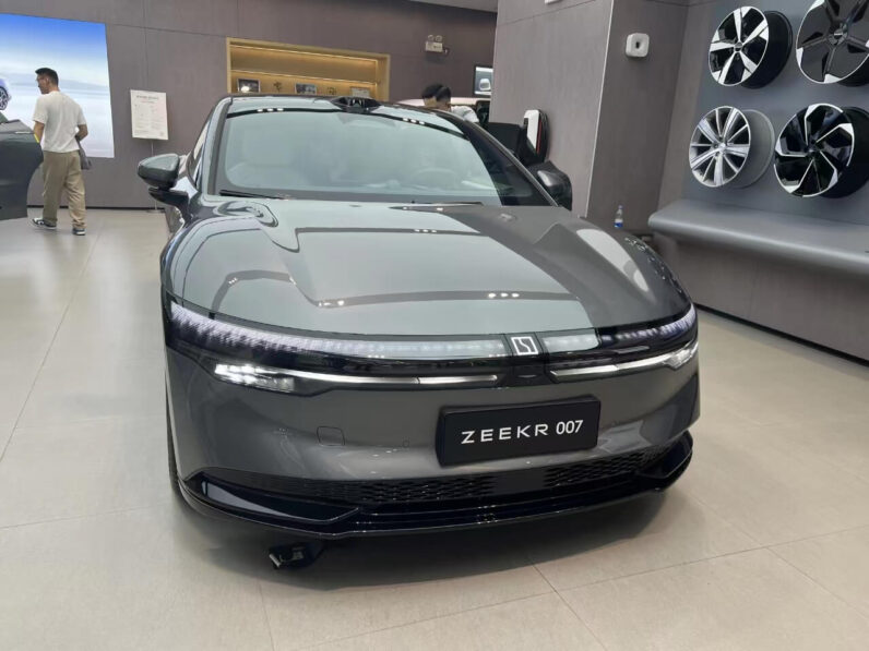 Zeekr 007 Hatchback 2024 New Famous-brand Electric Car