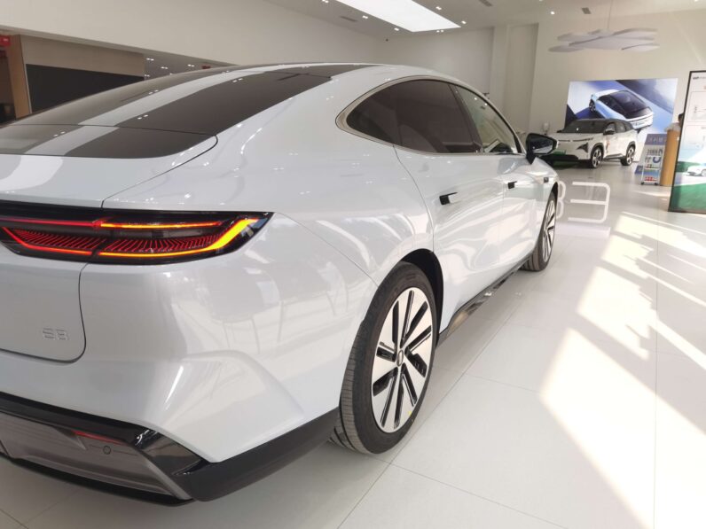 Geely Galaxy E8 electric car 550km pure EV